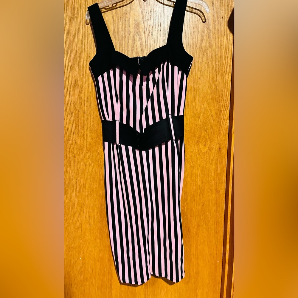 Pin up style dress